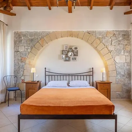 Luxury Nefeli In Stoupa, Private Pool & Bbq Villa *