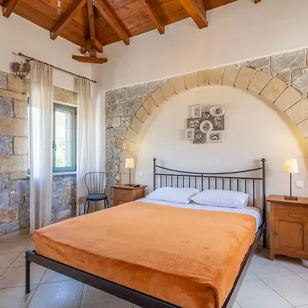 Luxury Nefeli In Stoupa, Private Pool & Bbq Villa