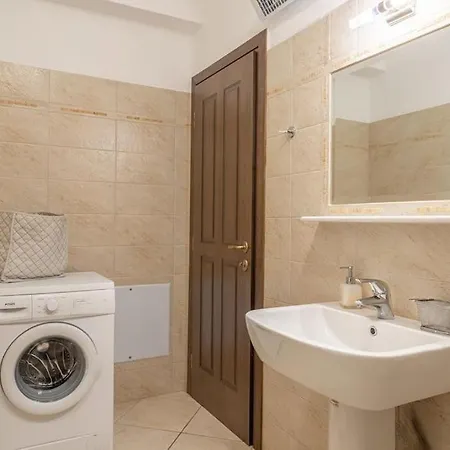 Villa Luxury Nefeli In Stoupa, Private Pool & Bbq *