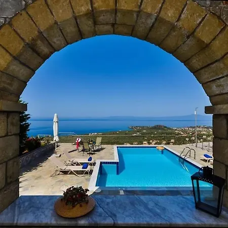 Luxury Nefeli In Stoupa, Private Pool & Bbq *