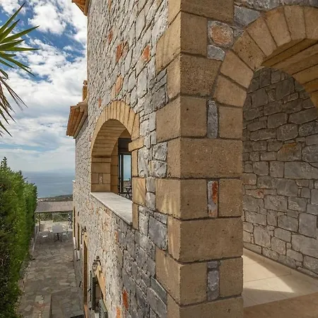 Luxury Nefeli In Stoupa, Private Pool&bbq * Neokhorion (Messenia)