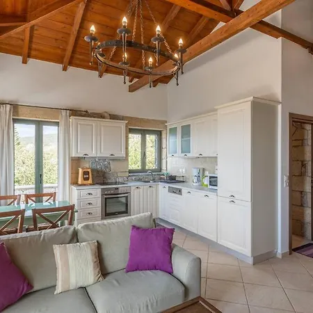 Willa Luxury Nefeli In Stoupa, Private Pool & Bbq Neokhorion (Messenia)