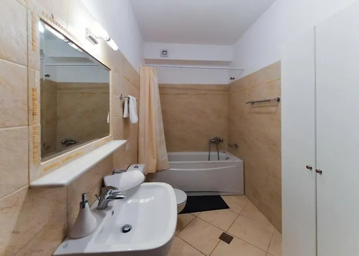 Luxury Nefeli In Stoupa, Private Pool&bbq