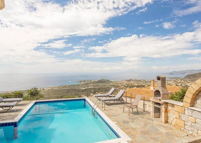 Luxury Nefeli In Stoupa, Private Pool & Bbq *