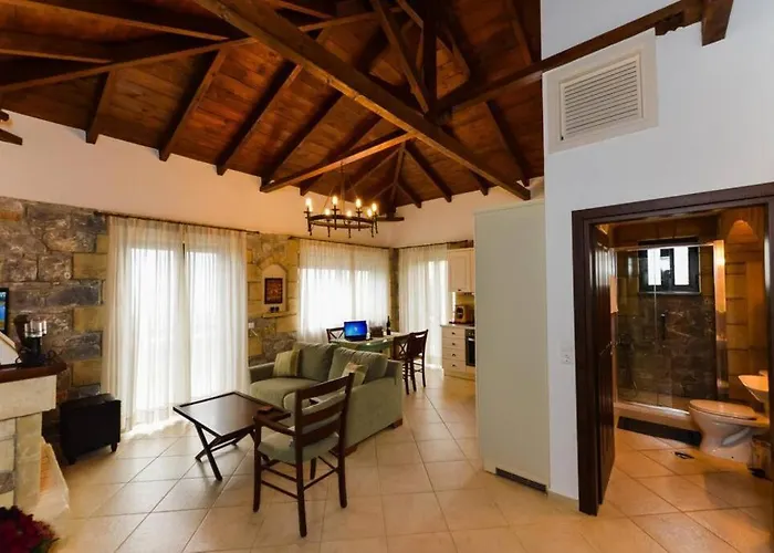 Luxury Nefeli In Stoupa, Private Pool & Bbq Вилла Neokhorion (Messenia)