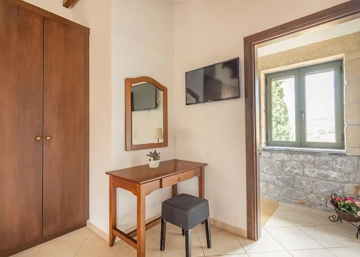 Luxury Nefeli In Stoupa, Private Pool & Bbq *