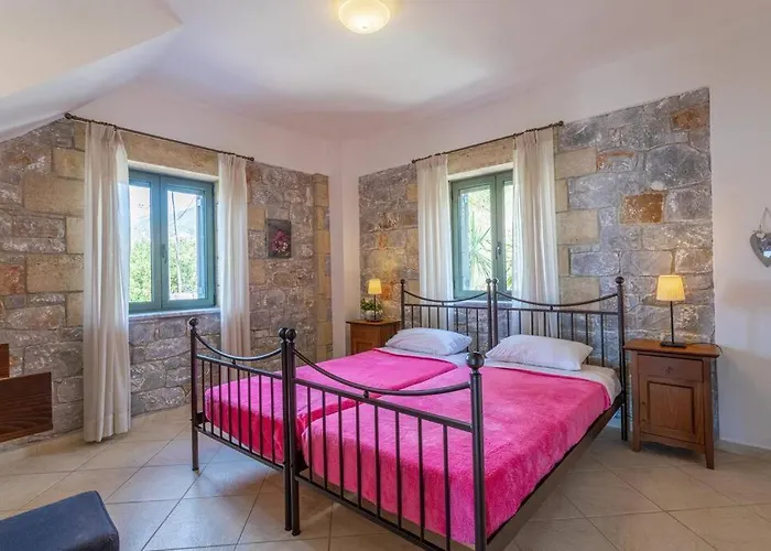 Villa Luxury Nefeli In Stoupa, Private Pool&bbq